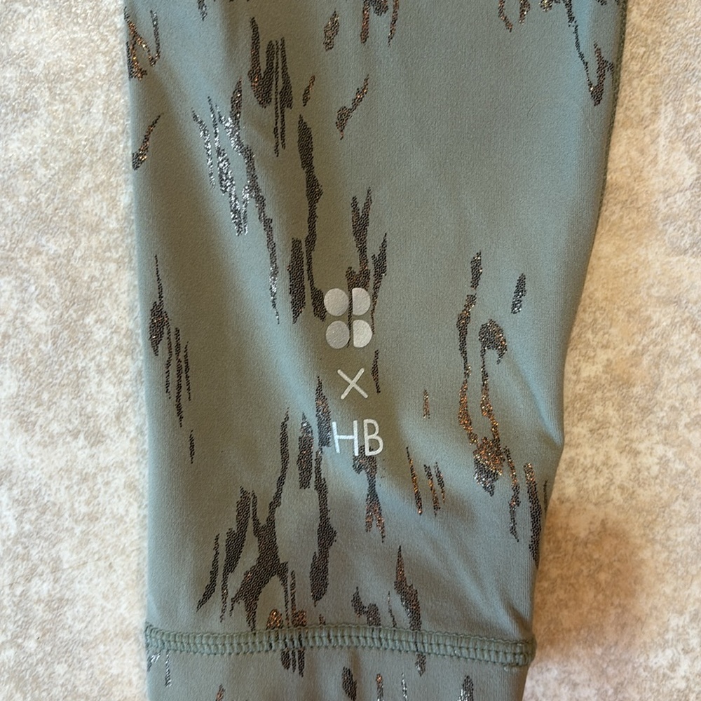 Halle Berry X Sweaty Betty Legging Women's XS Athena Super Soft 7/8 leng… - Picture 5 of 9